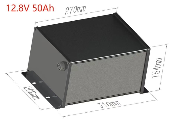 640Wh सौर स्ट्रीट लाइट बैटरी 12V 50Ah LiFePO4 बैटरी एकीकृत BMS और MPPT