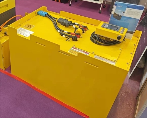 औद्योगिक कर्षण इलेक्ट्रिक फोर्कलिफ्ट लिथियम बैटरी 48V 51.2V 460Ah Lifepo4 बैटरी