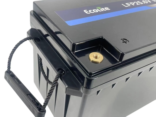 घरेलू सौर प्रणाली LifePO4 लिथियम बैटरी BMS 25.6V 100Ah LFP बैटरी पैक के साथ